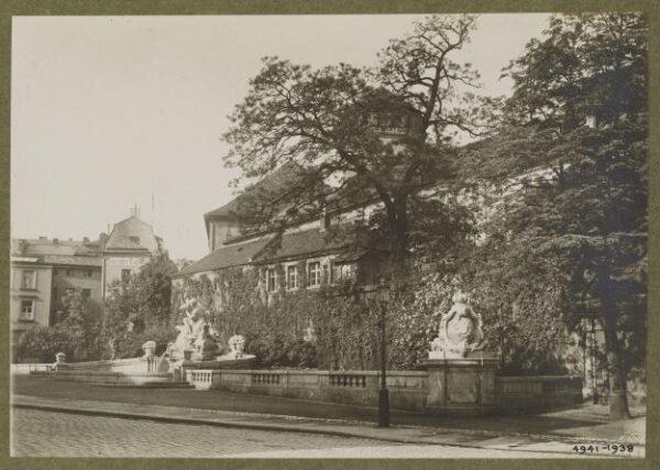 unknown, Photograph