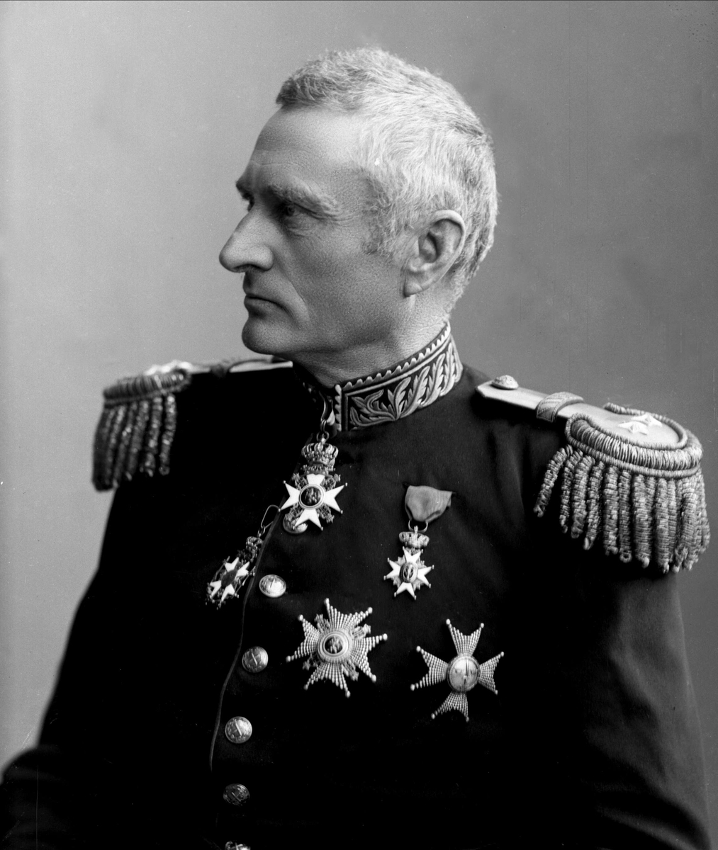 Gustav Borgen, Portrett, general Melbye i uniform.