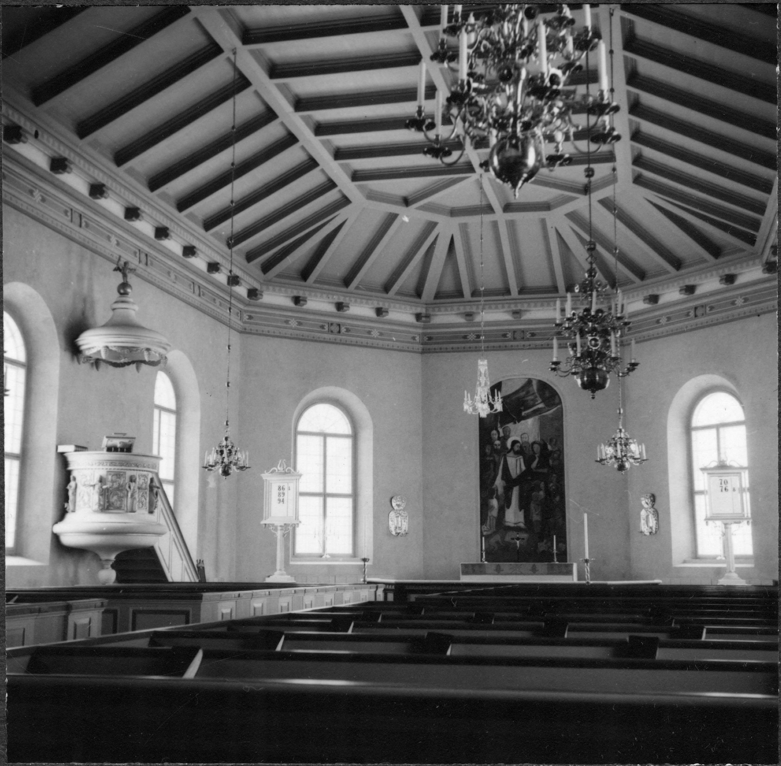 Adolf Niklasson, Varola kyrka