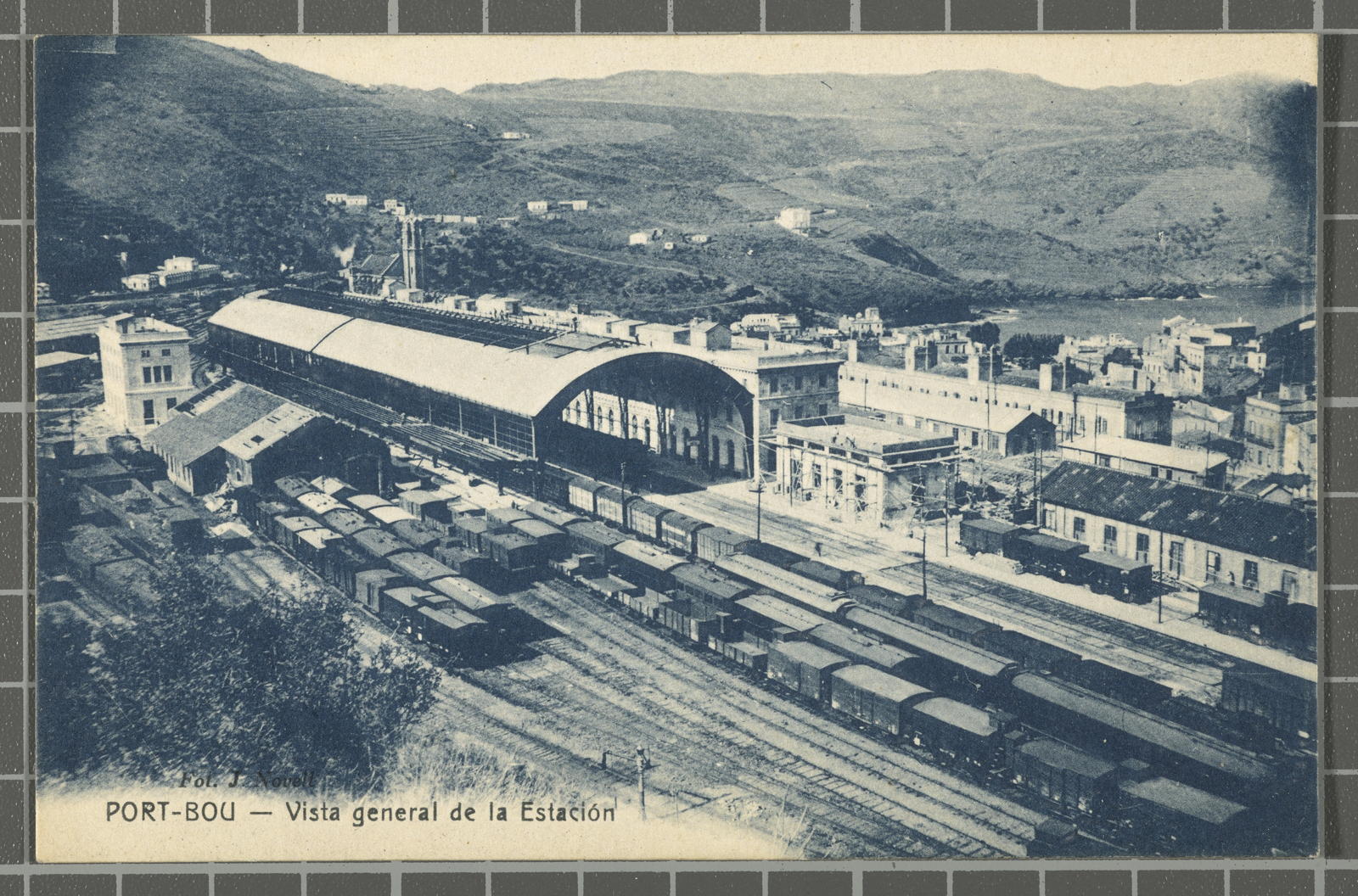 Desconegut, Port-Bou - Vista general de la Estación