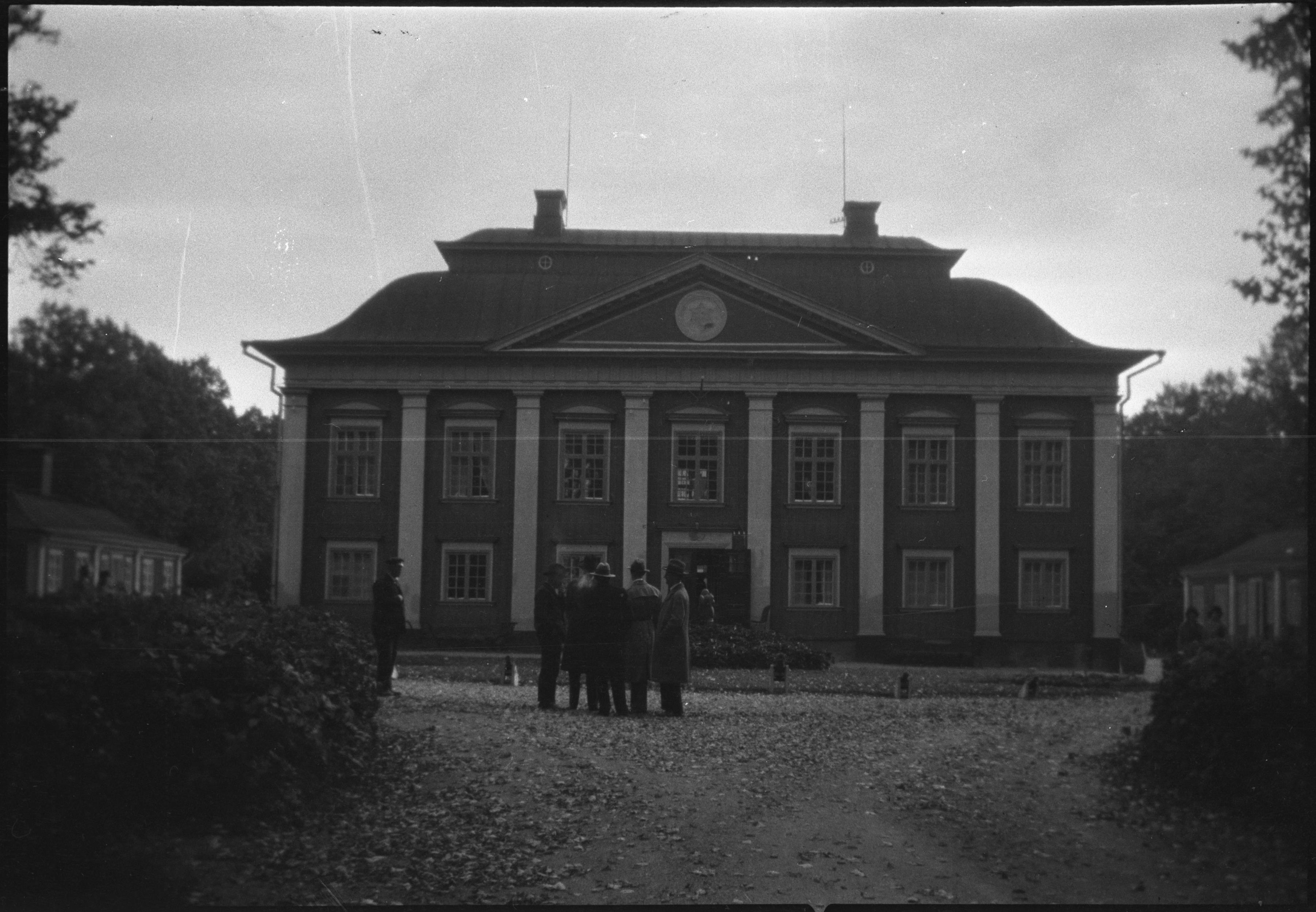 Berit Wallenberg, Fullerö slott