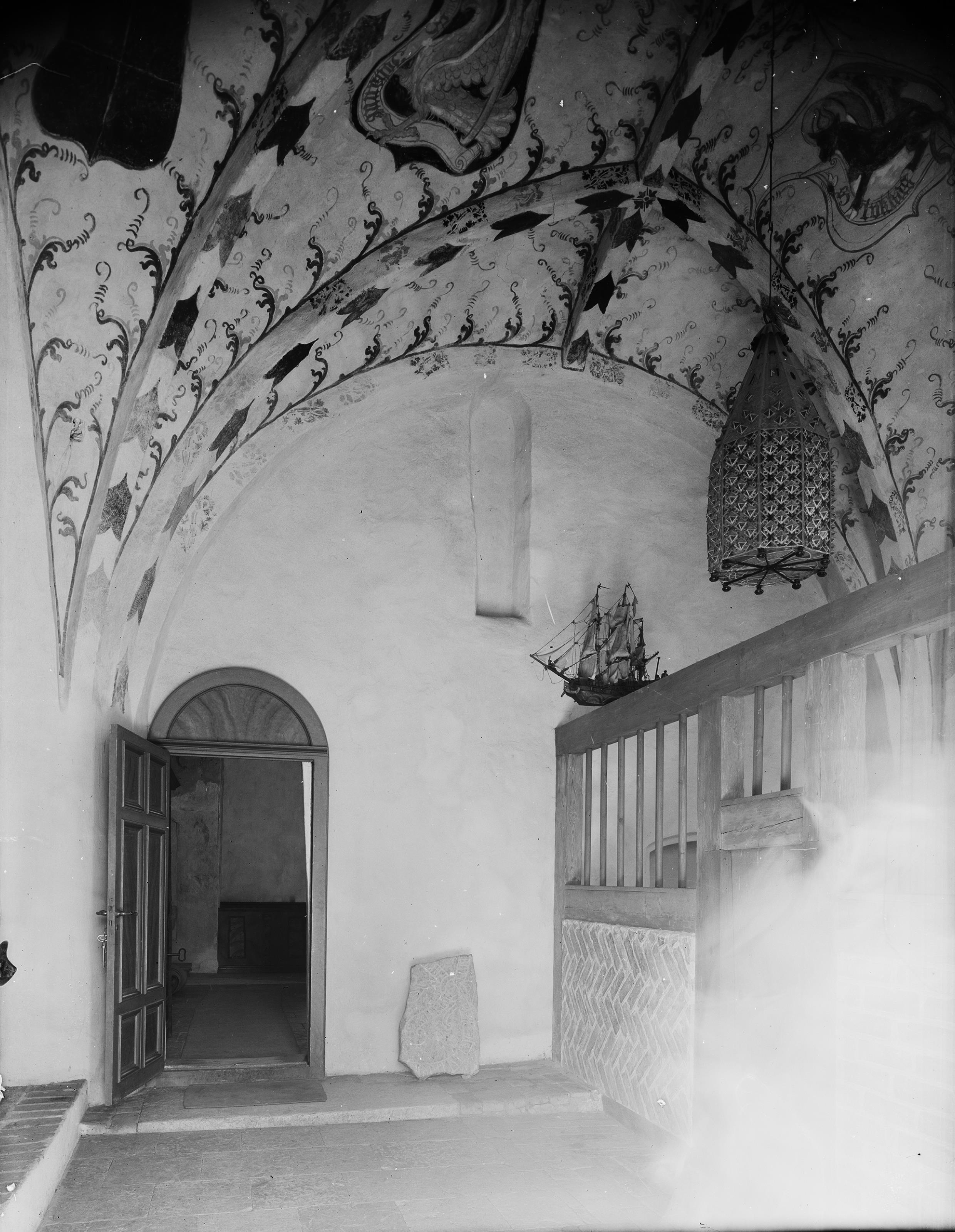 Nils Åzelius, Frötuna kyrka