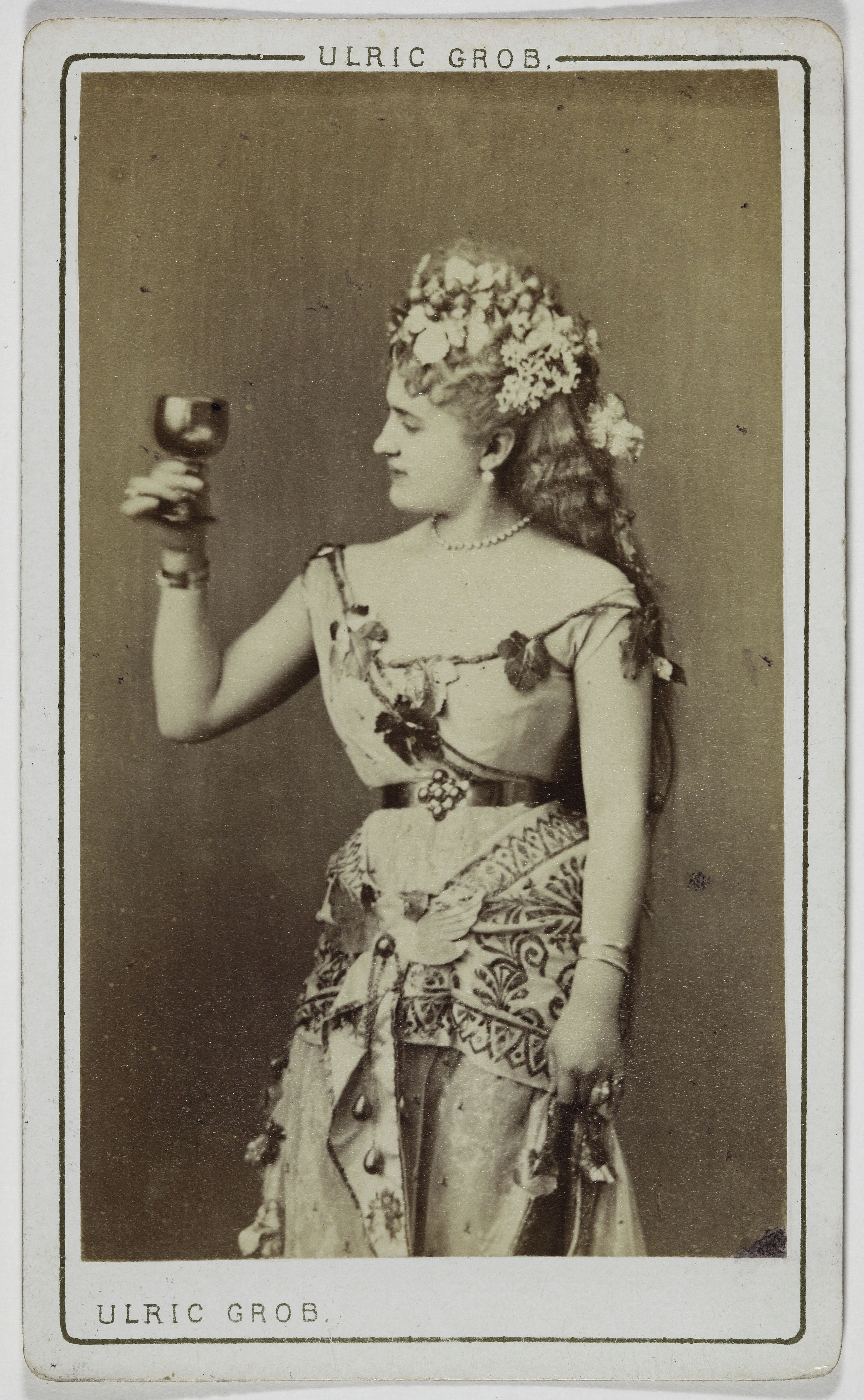Ulric Grob, Portrait d'Angèle, (actrice)