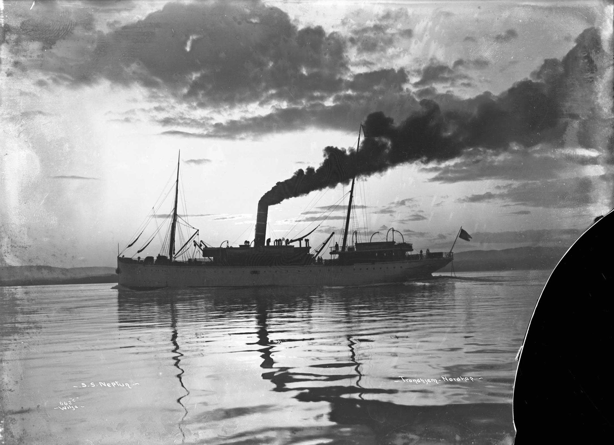 Anders Beer Wilse, Neptun (b. 1890, J. C. Tecklenborg, Geestemünde)