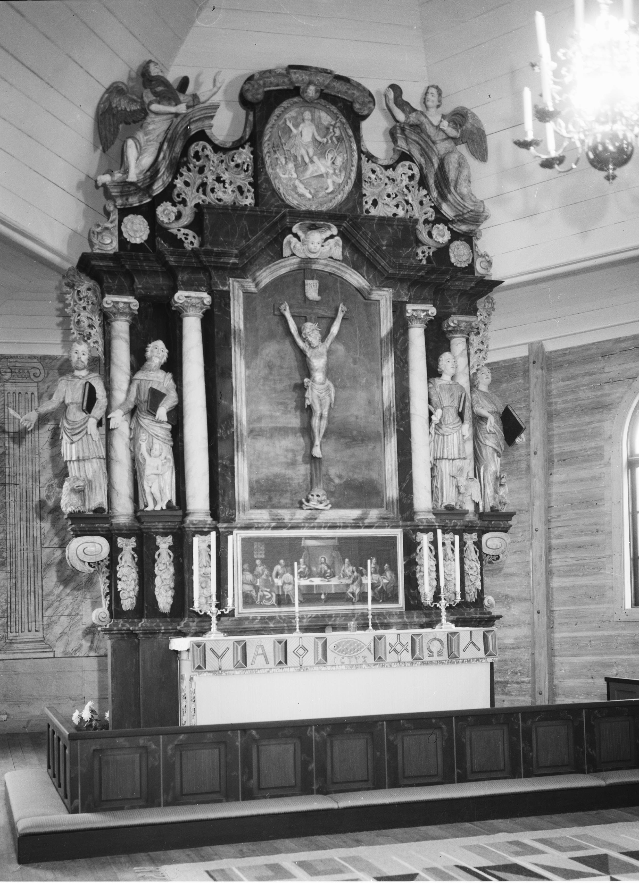 Olle Hellström, Nyeds kyrka