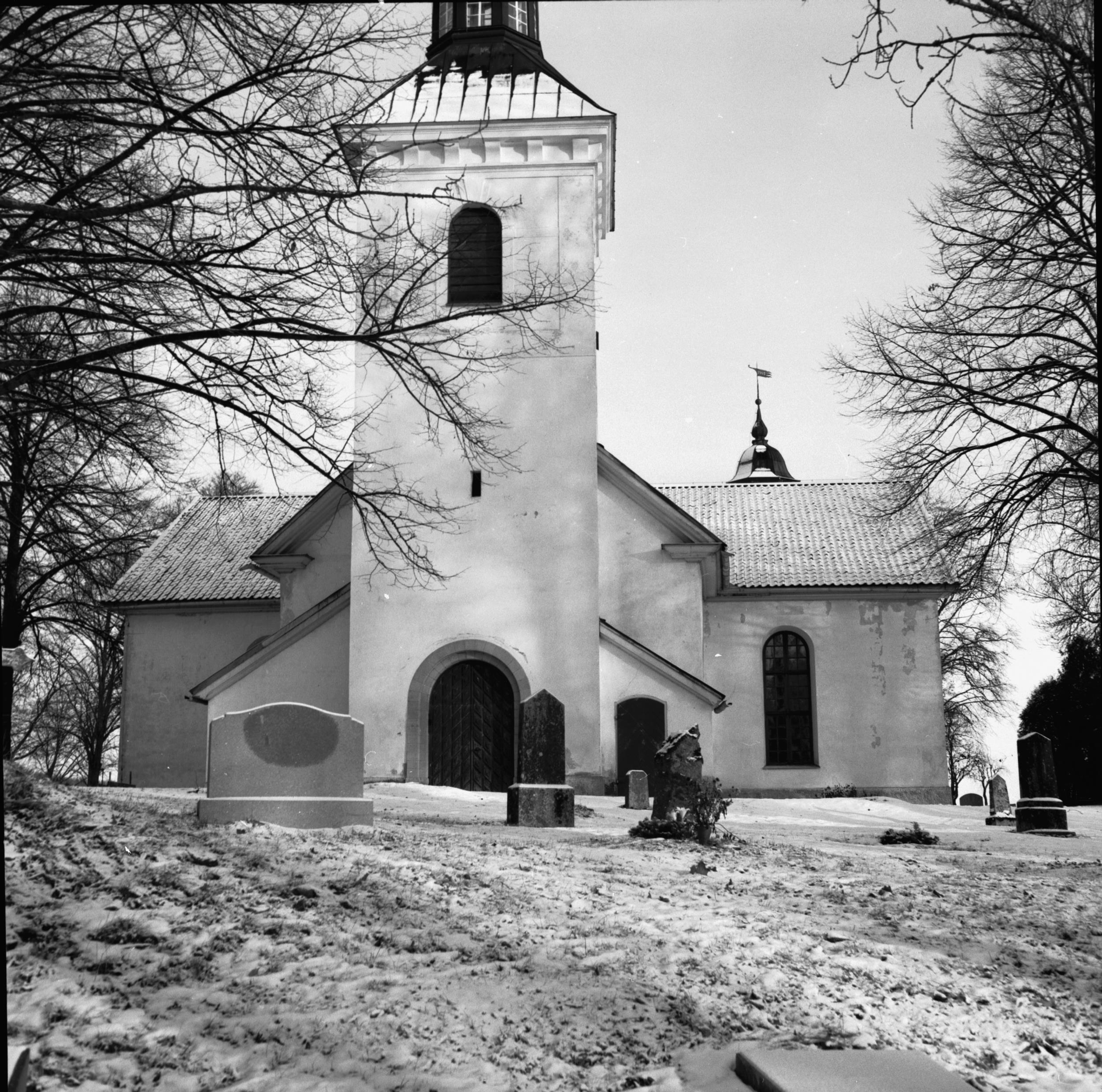 Åke Nisbeth, Julita kyrka