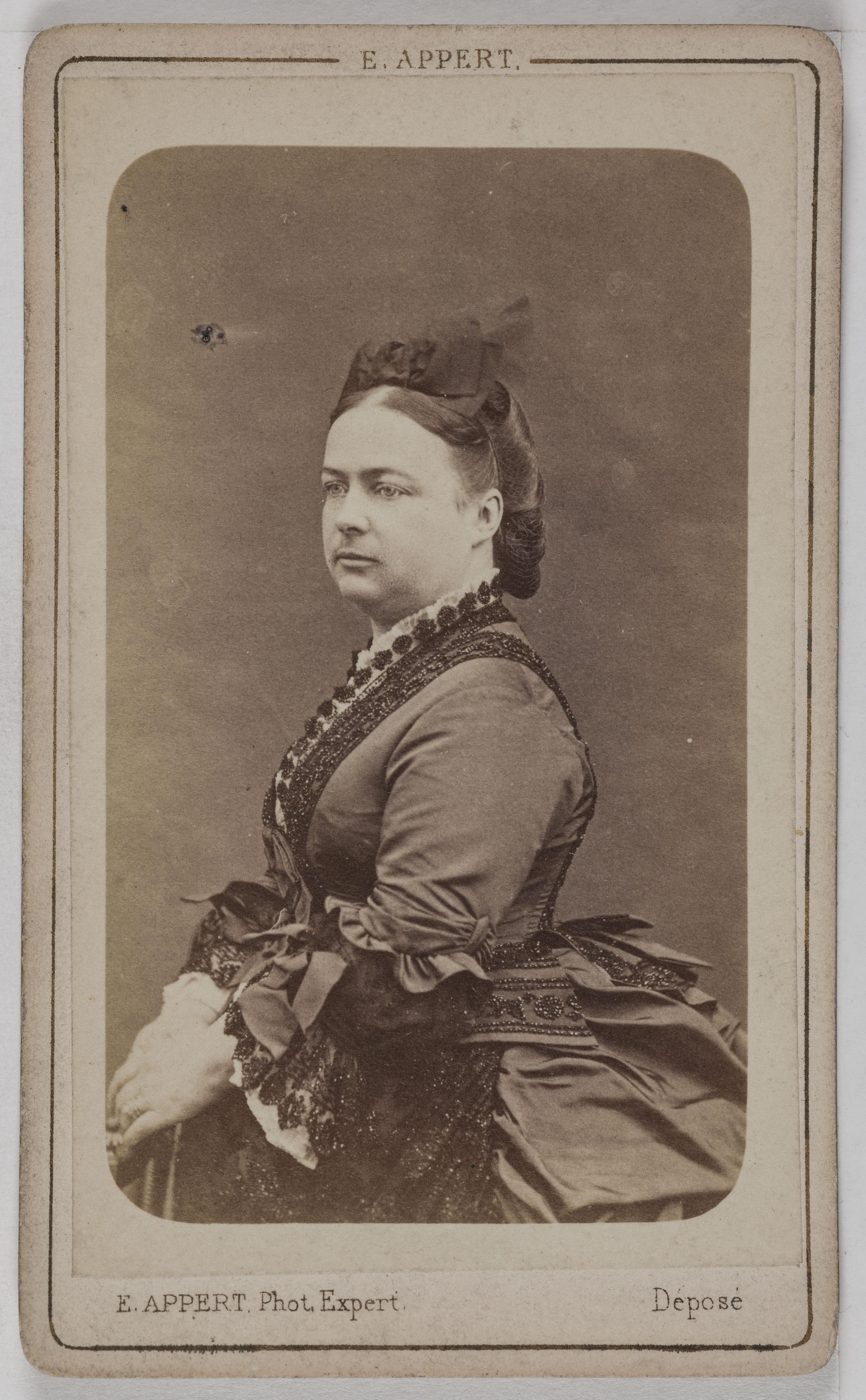 Ernest Charles Appert, Portrait de la Maréchale de Mac-Mahon, (1844-1900), (née Sophie de la Croix de Castries)