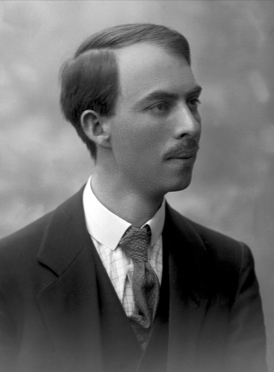 Gustav Borgen, NFB.30850