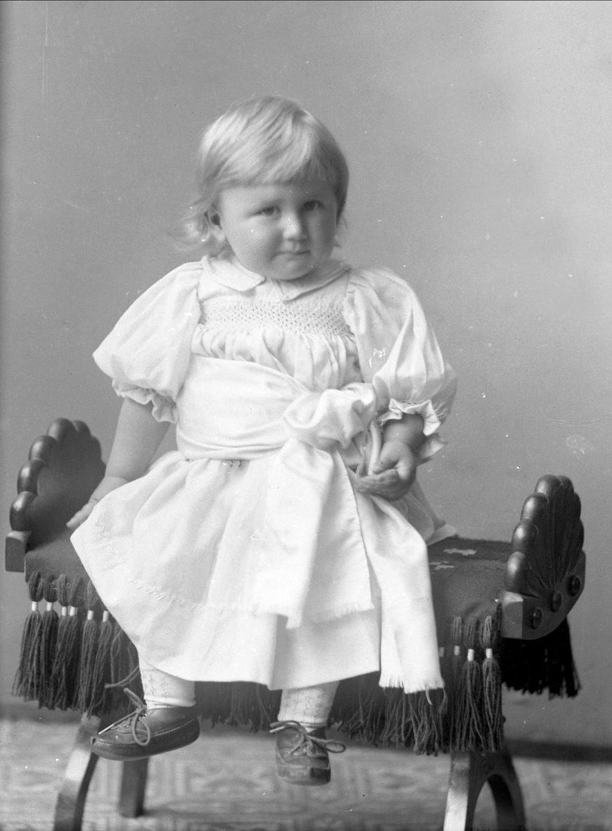 Gustav Borgen, NFB.32037