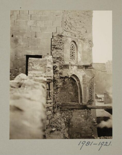 K.A.C. Creswell, Squinch at northeast inner corner of the mosque of al-Hakim, Cairo