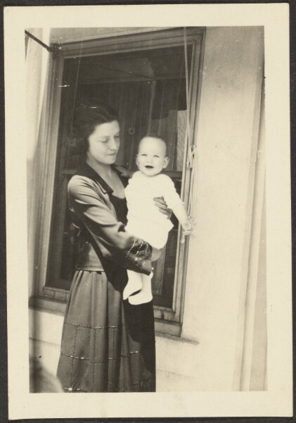 Louis Fleckenstein, [Woman Holding Smiling Baby]