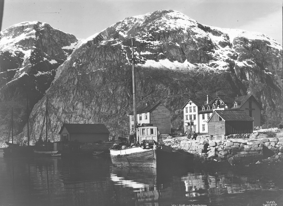 Anders Beer Wilse, Prot: Hardanger - Vik, Hotel Vøringsfos
