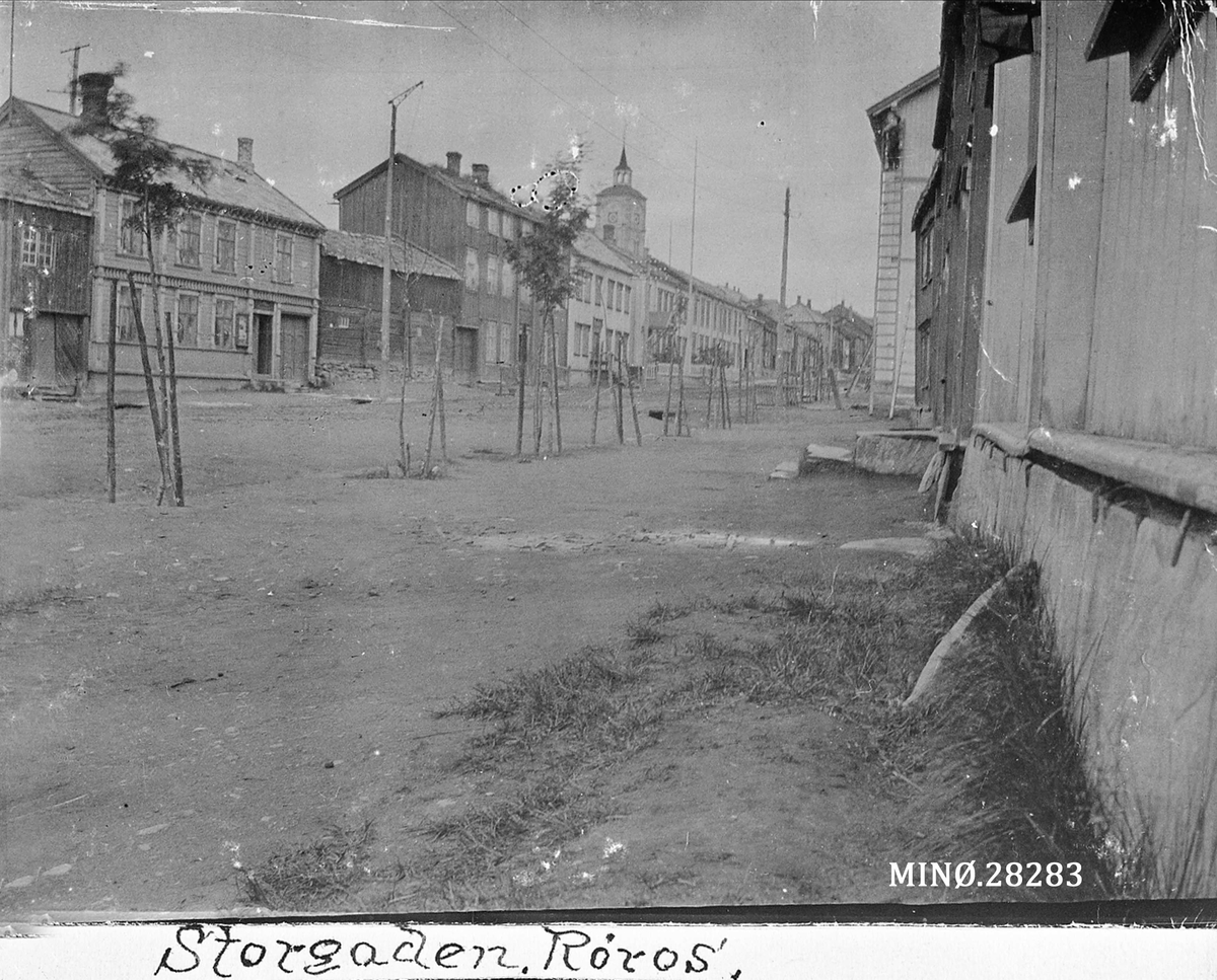 Rugsveen, Johan, Undseth, "Storgaden, Røros"