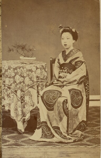 Felice Beato, [Seated Japanese Woman]