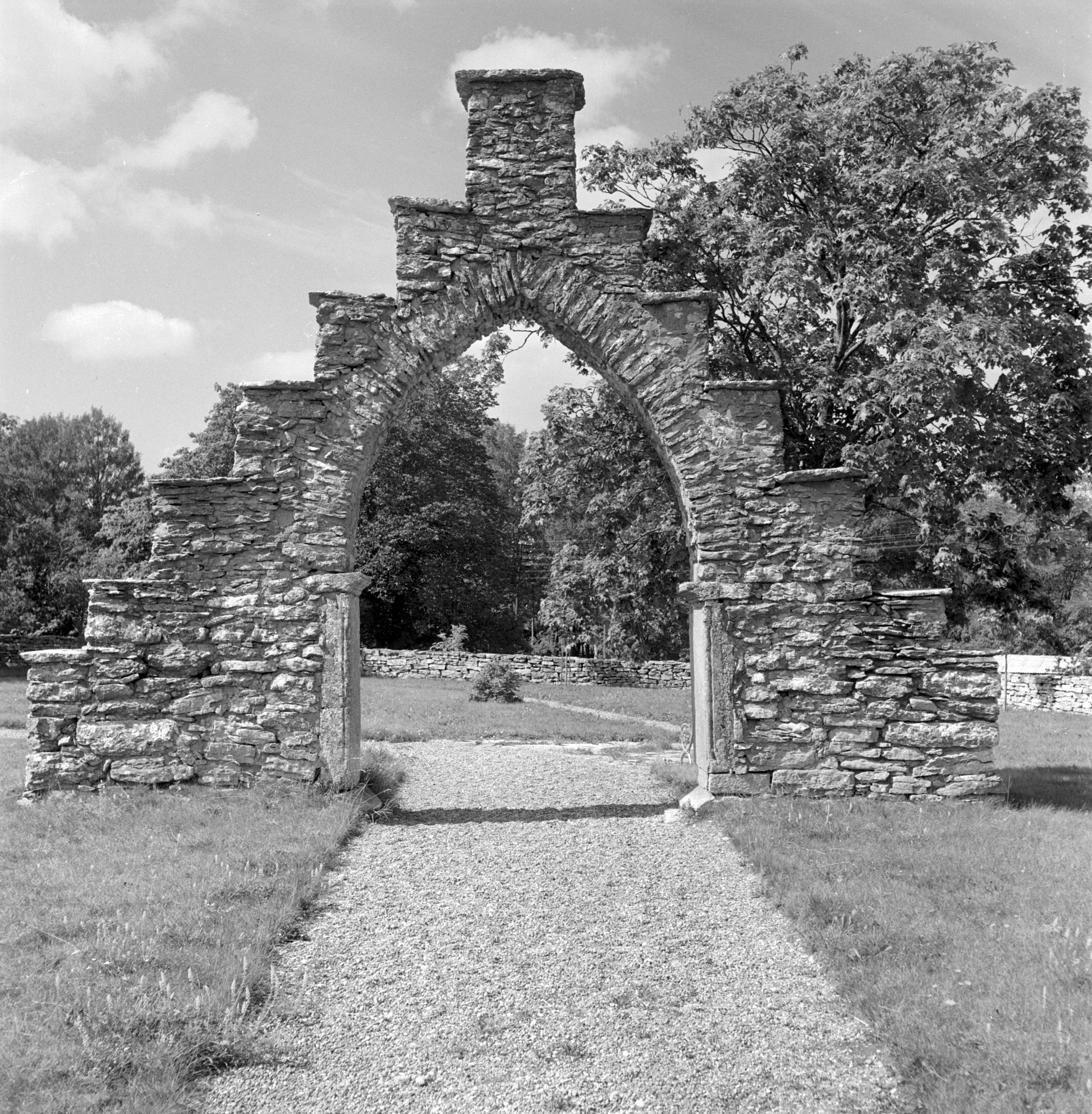 Iwar Anderson, Tingstäde kyrka