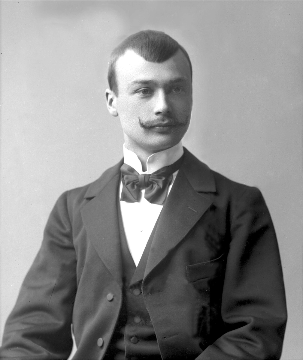 Gustav Borgen, NFB.34399