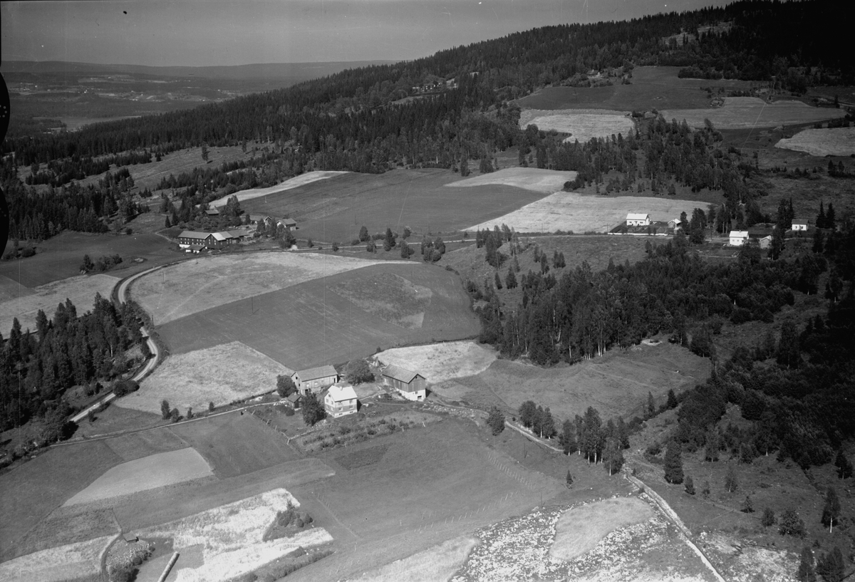 Anno Domkirkeodden, Flyfoto av Lunden gard, Moelv.