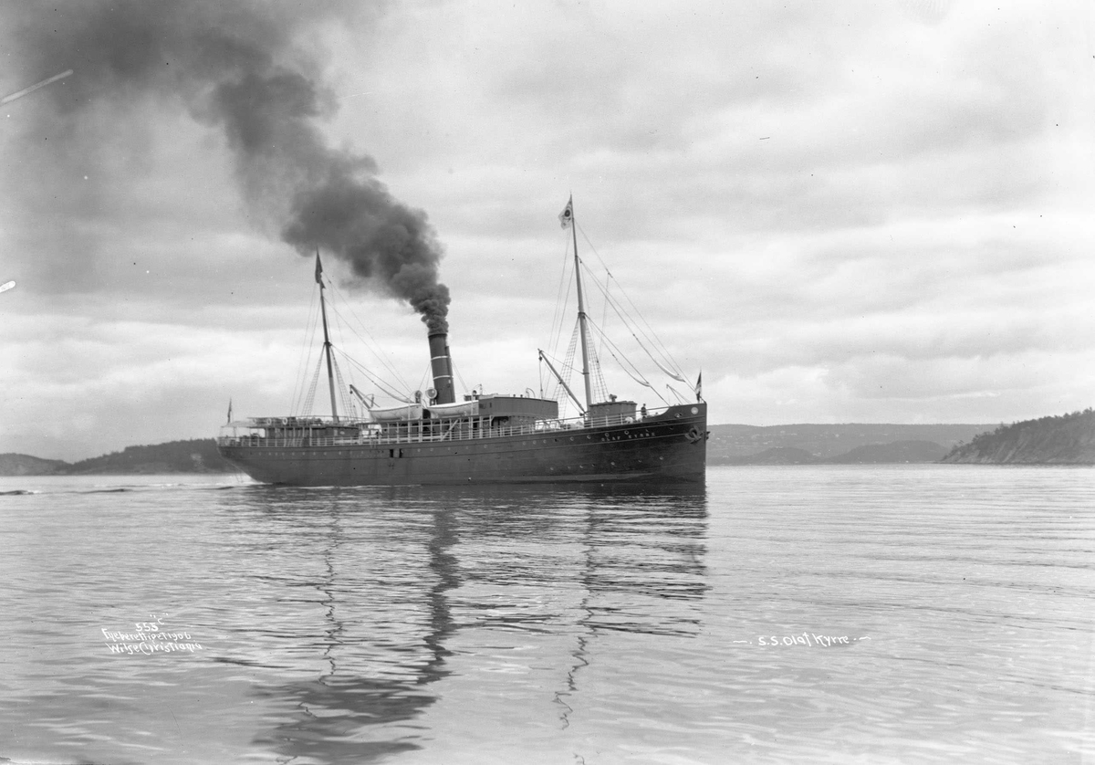 Anders Beer Wilse, D/S Olaf Kyrre (b. 1886, Martens, Olsen & Co., Bergen)