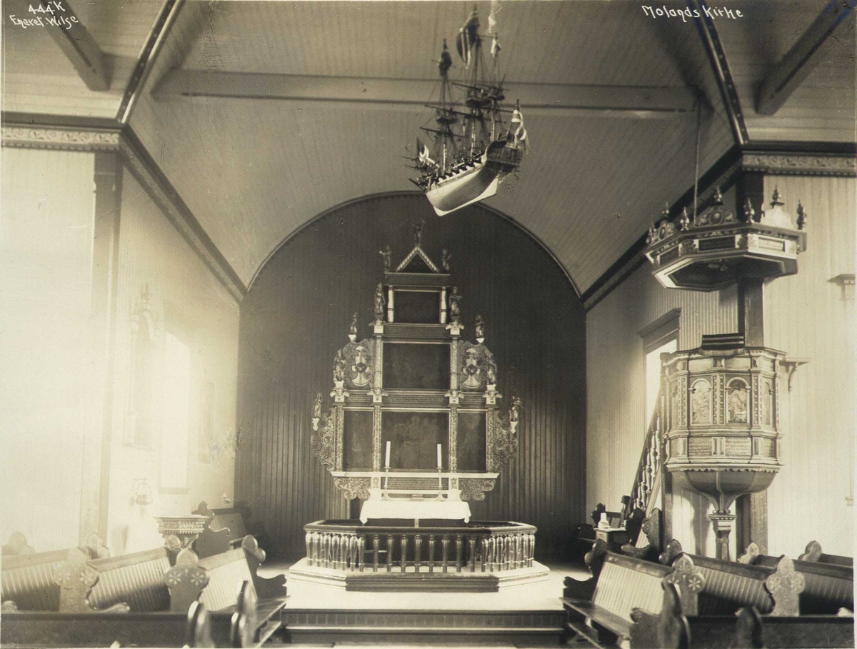 Anders Beer Wilse, Interiør mot prekestol og alter, Vestre Moland kirke, Lillesand, Aust-Agder.