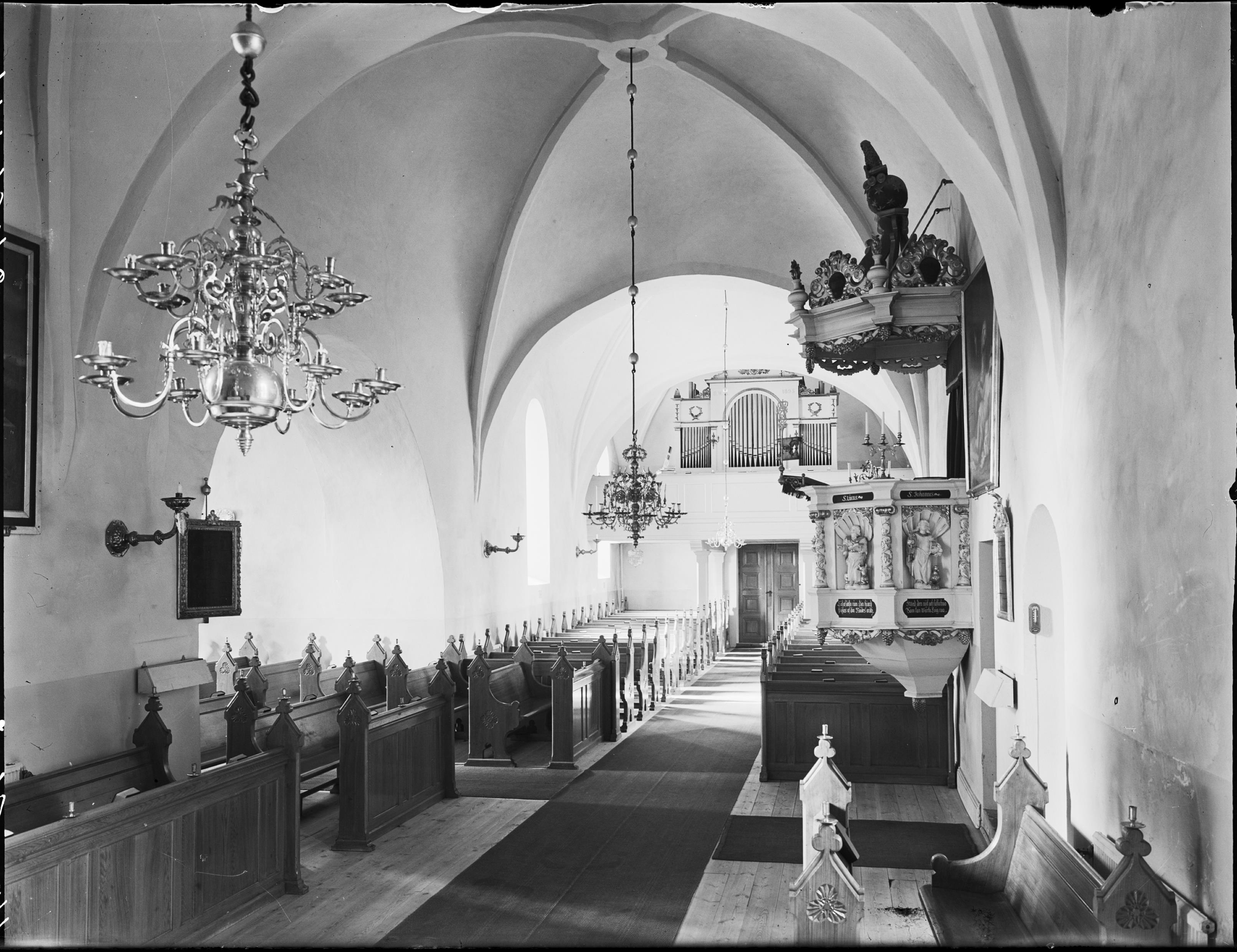 Nils Lagergren, Skå kyrka