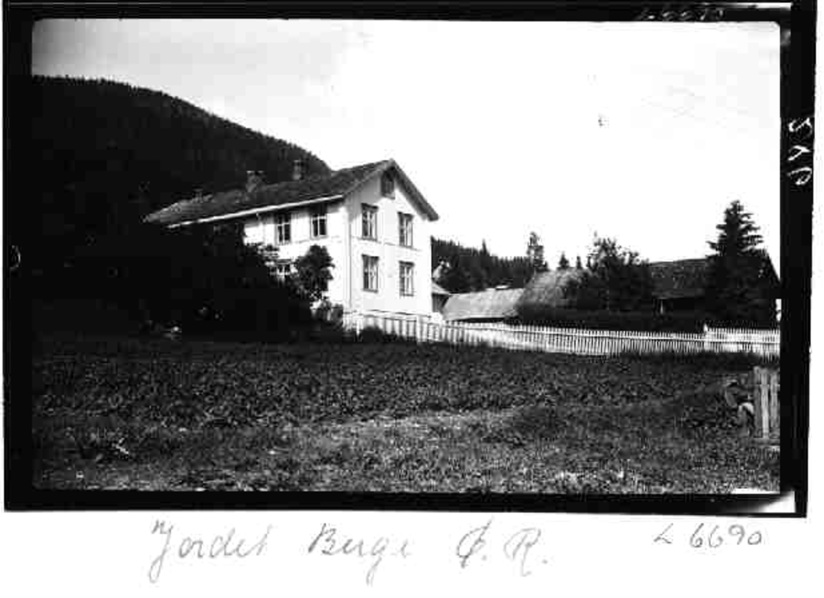 Per K. Lien, Jordet Berge, Øvre Rendal, Rendalen