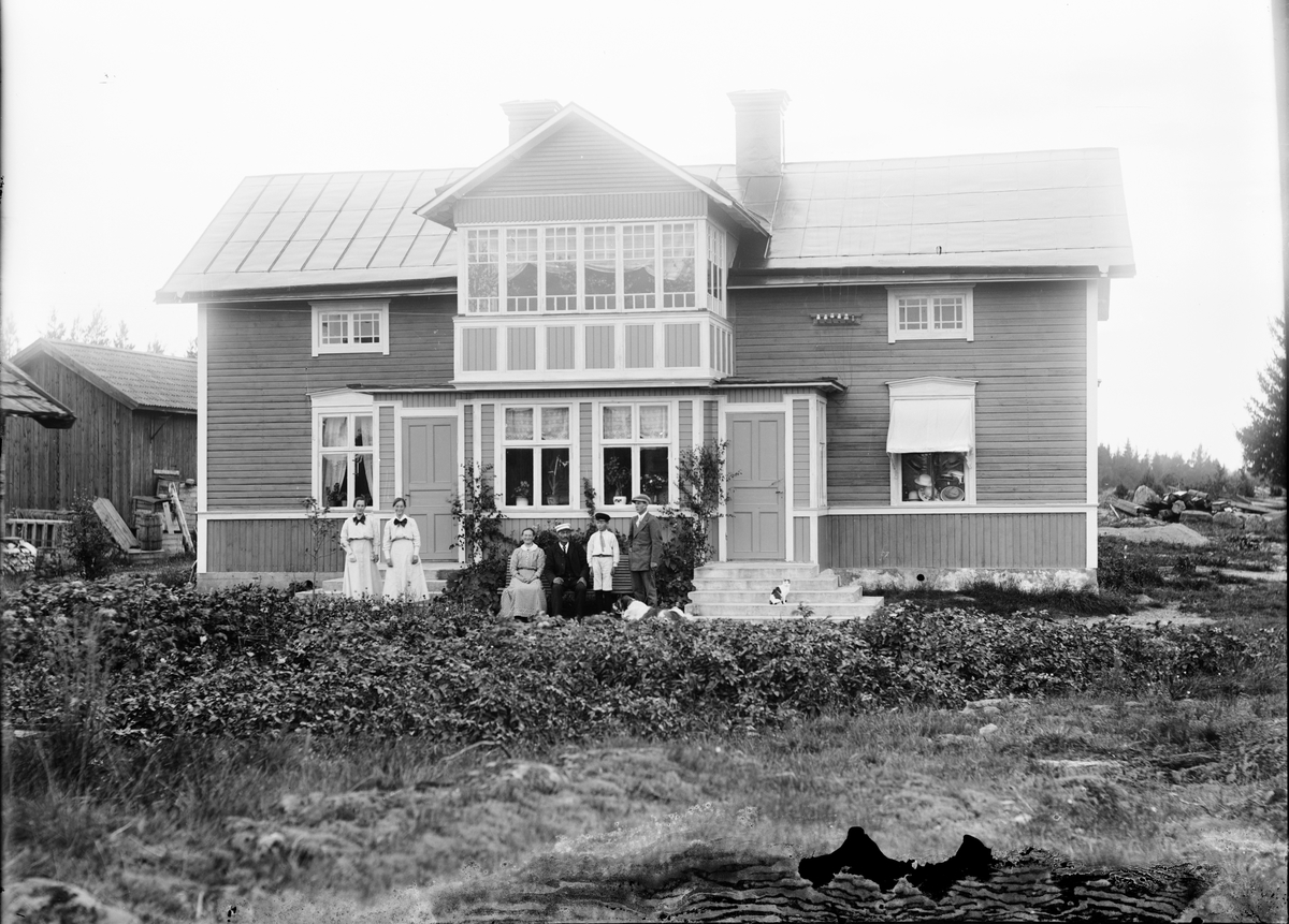 Skötsner-Edhlund, Olssons lanthandel i Långalma, Börstils socken, Uppland