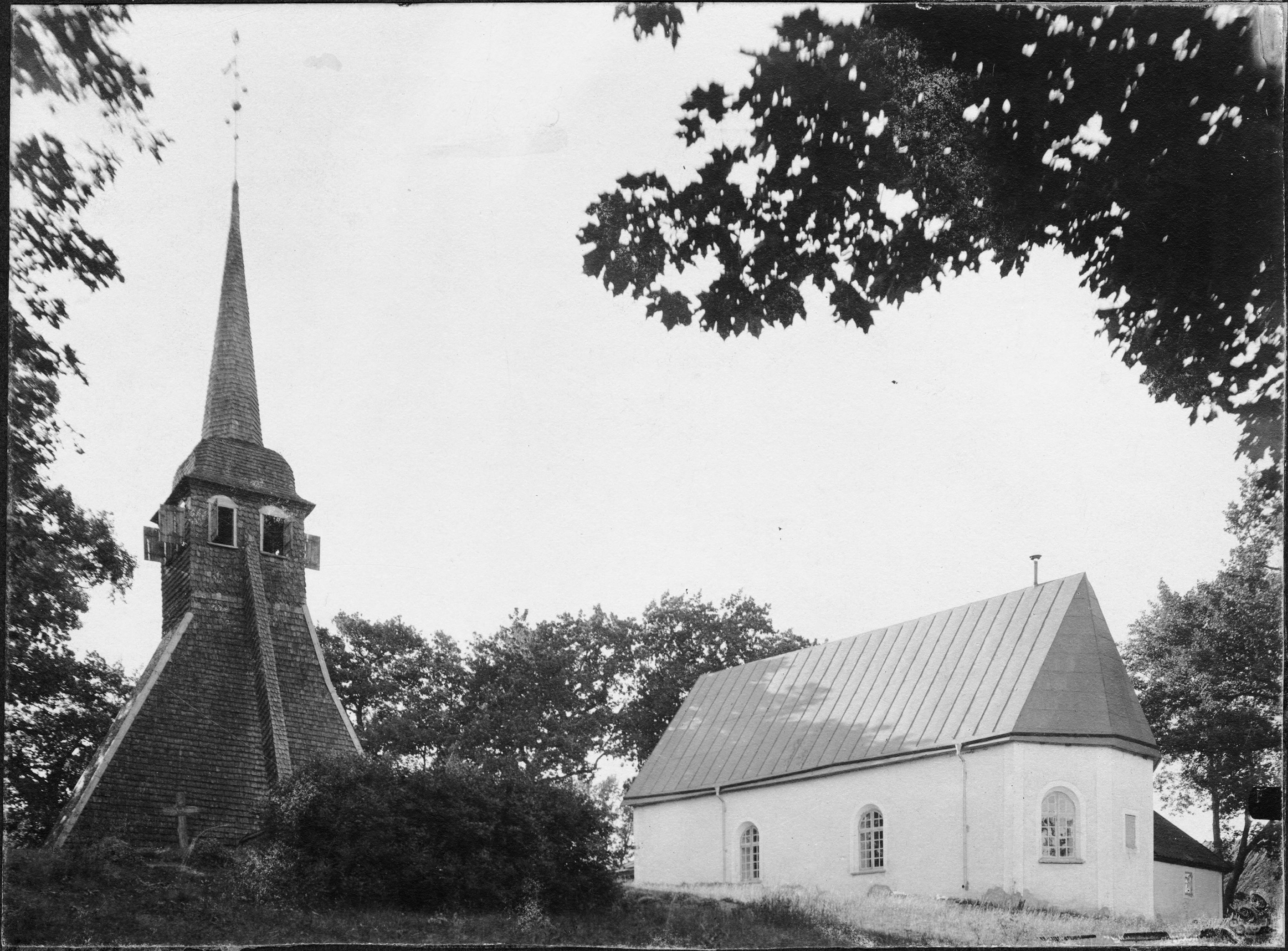 Ludvig Ericson, Tidavads kyrka