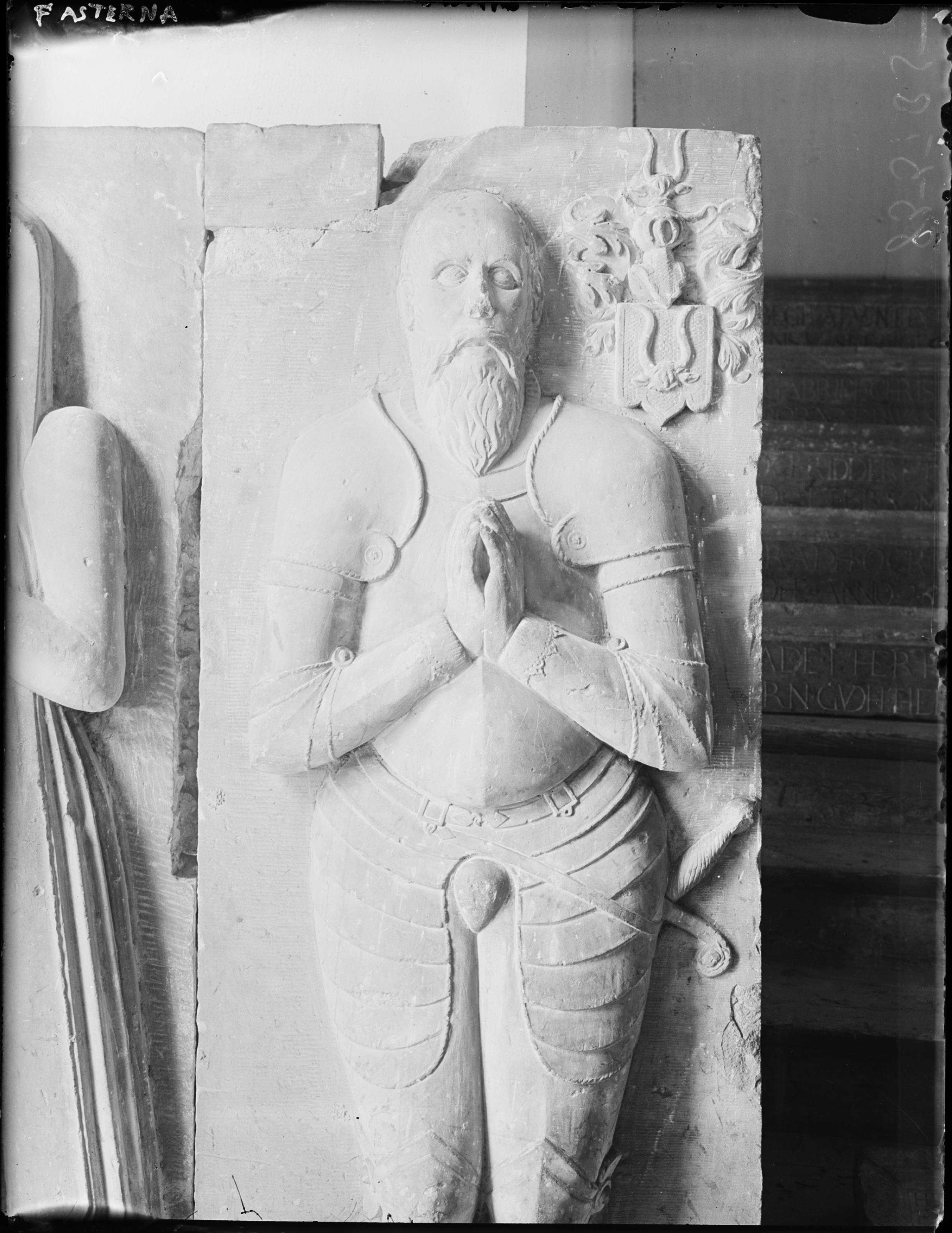 Nils Åzelius, Fasterna kyrka