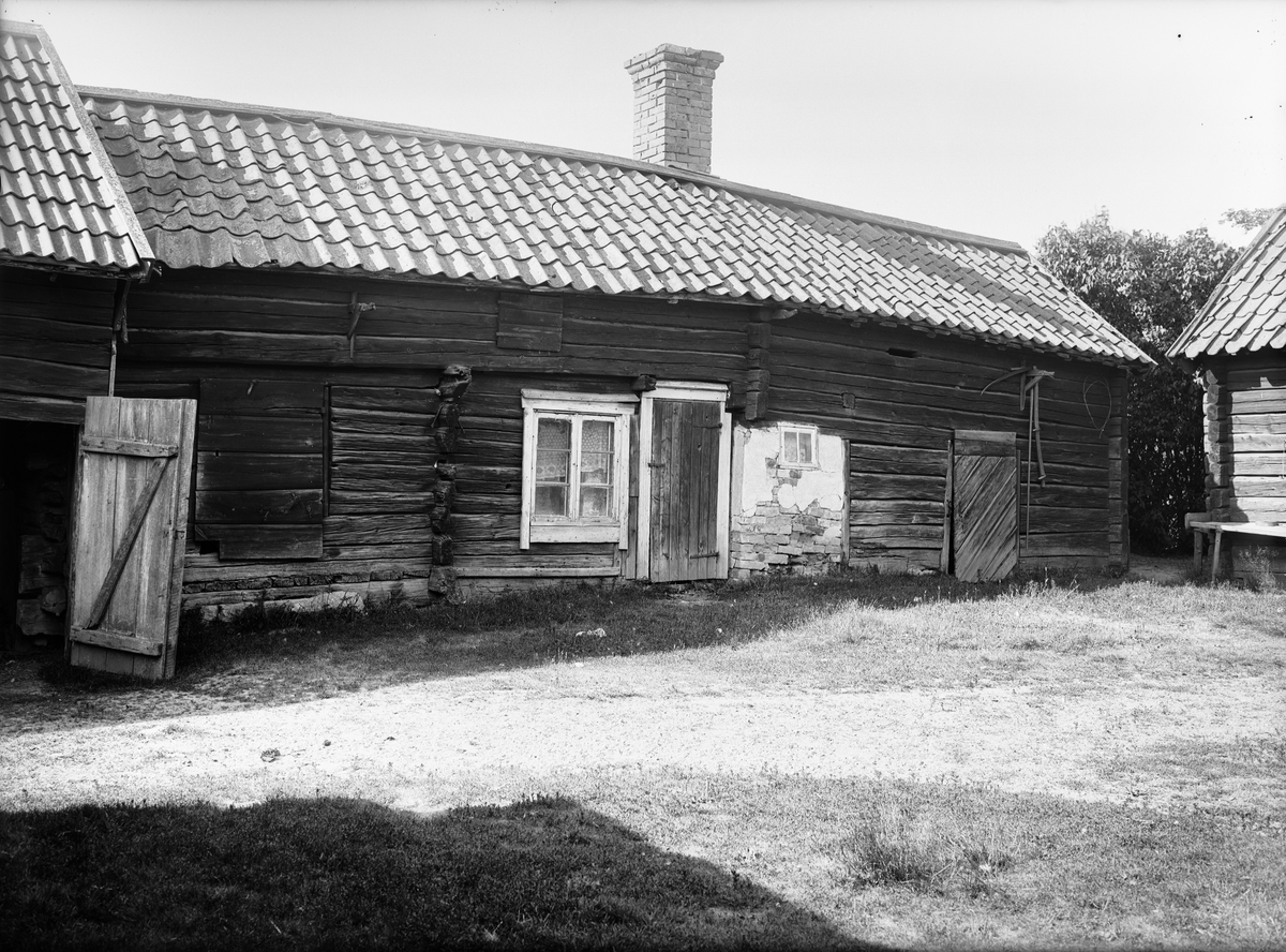 Paul Sandberg, Loftbod - Pettersson, Altuna, Börje socken, Uppland, sannolikt 1920-tal