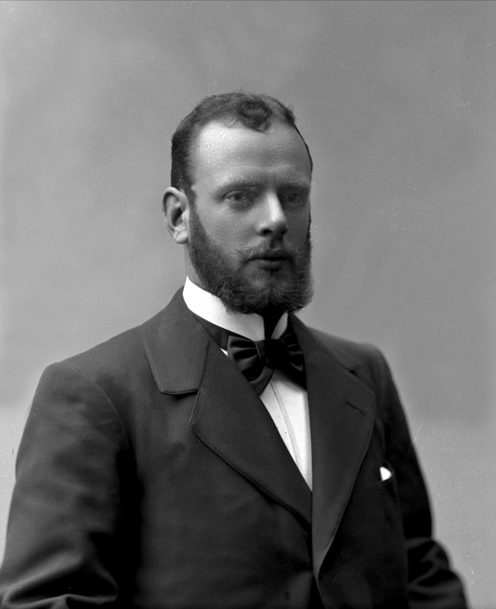 Gustav Borgen, NFB.17674