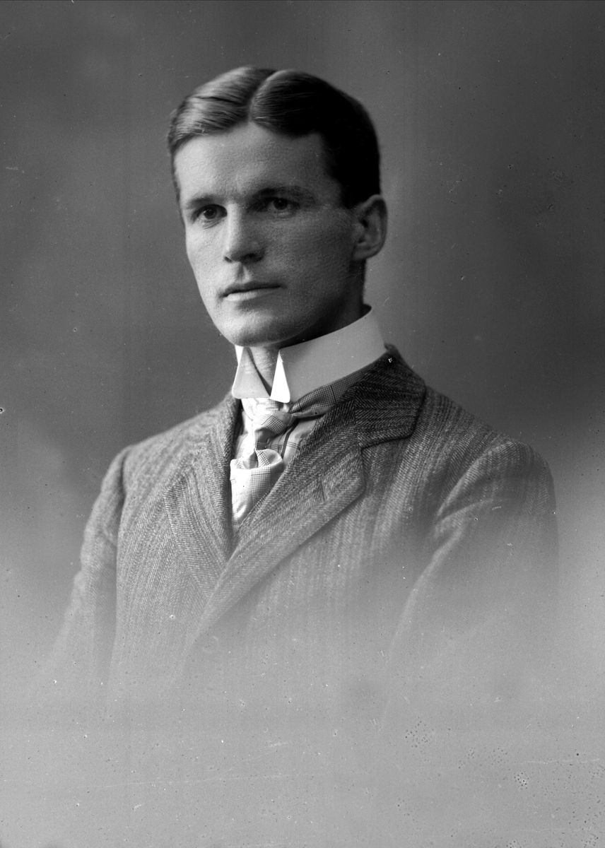 Gustav Borgen, NFB.06945