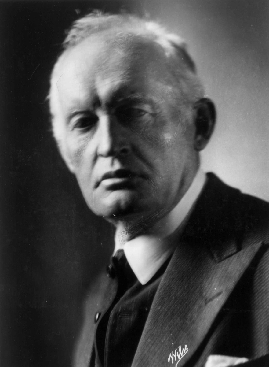 Anders Beer Wilse, Kunstneren og maleren Edvard Munch fotografert av Anders Beer Wilse i 1933.