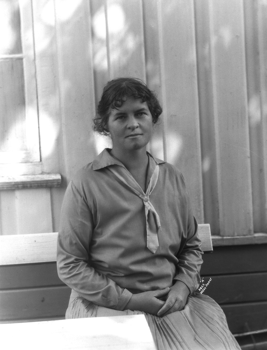 Anders Beer Wilse, Prot: Hamsun fru Marie 8/6