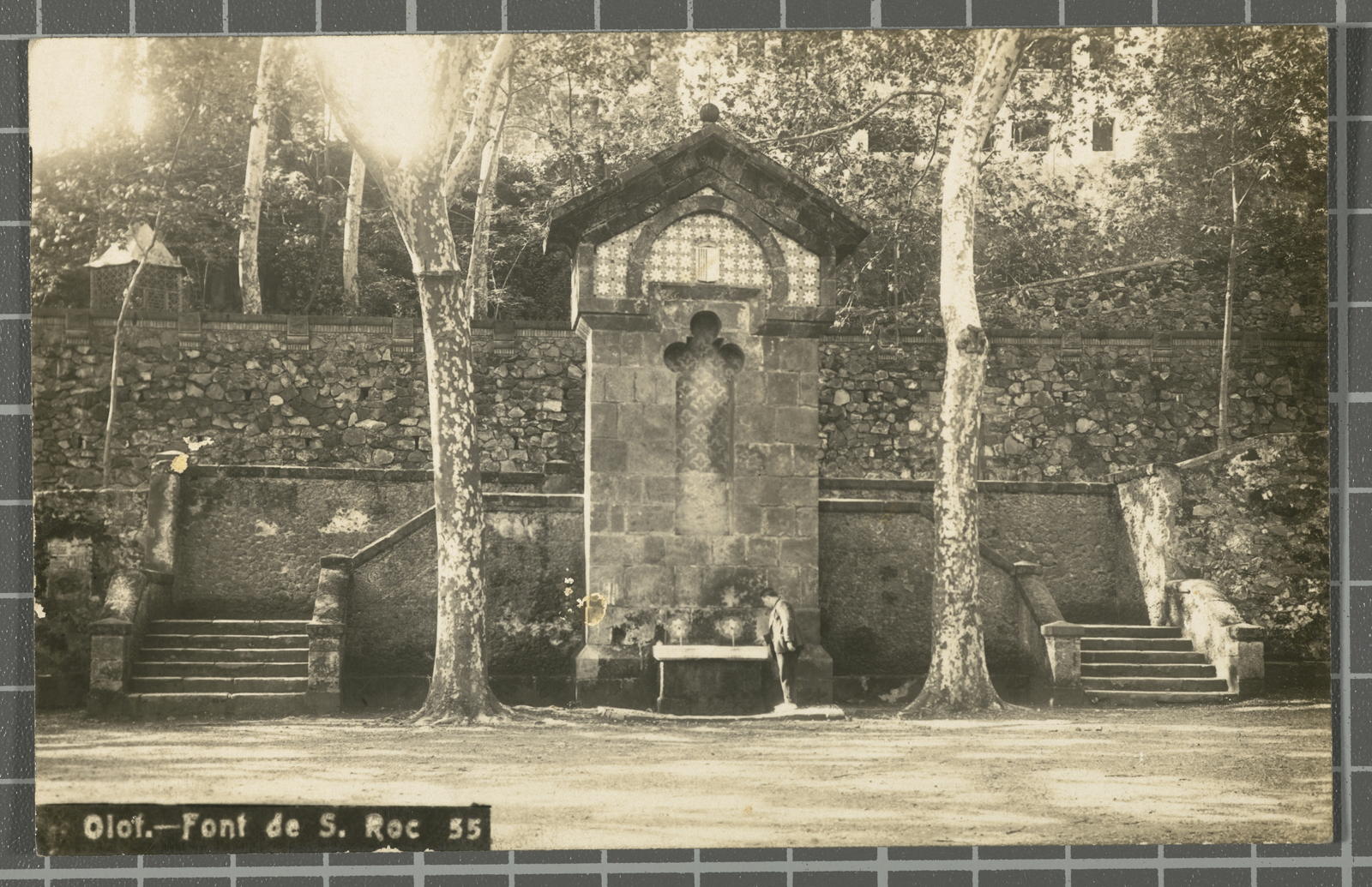 Desconegut, Olot.-Source of S. Roc 55