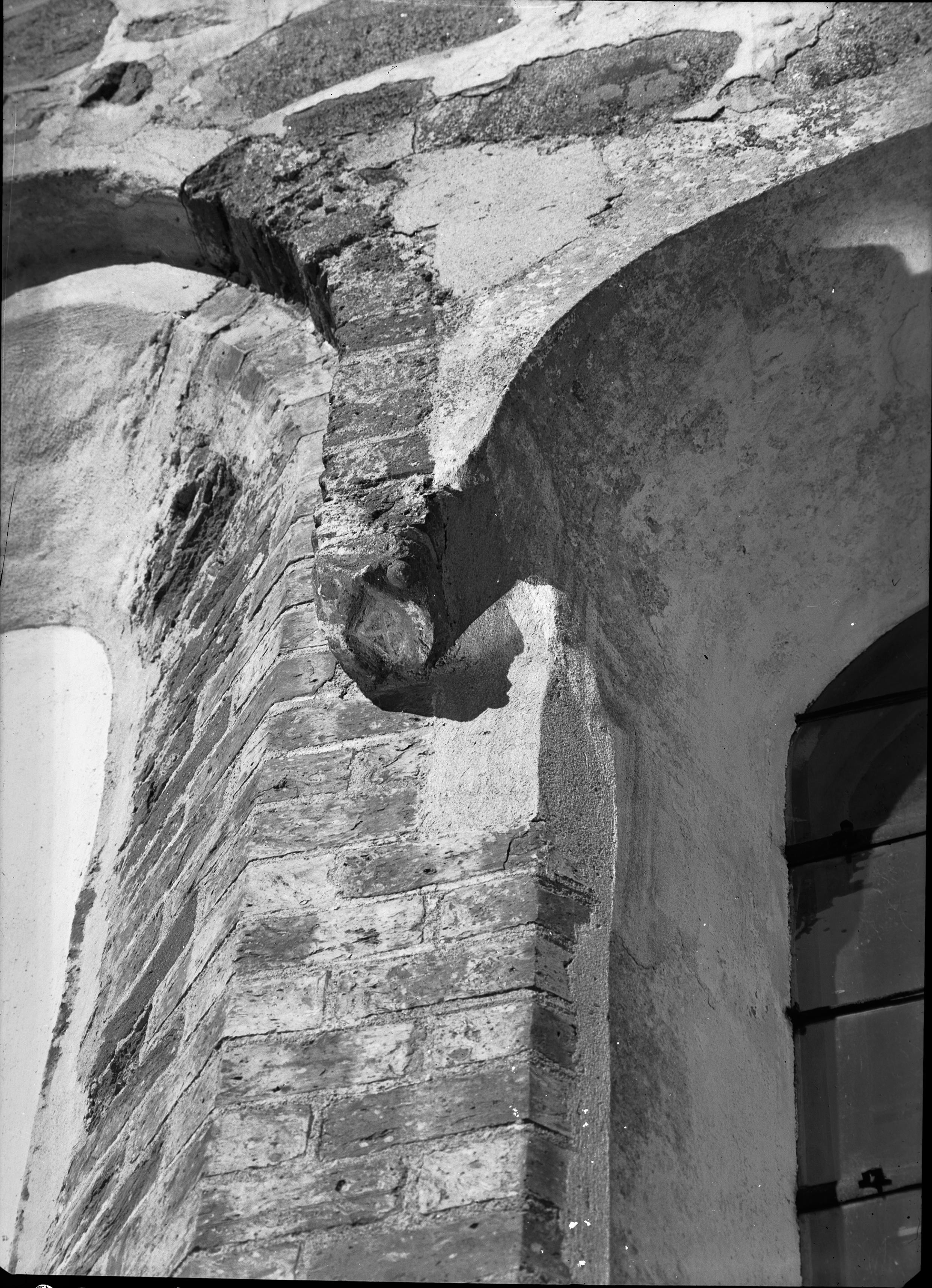Iwar Anderson, Frötuna kyrka