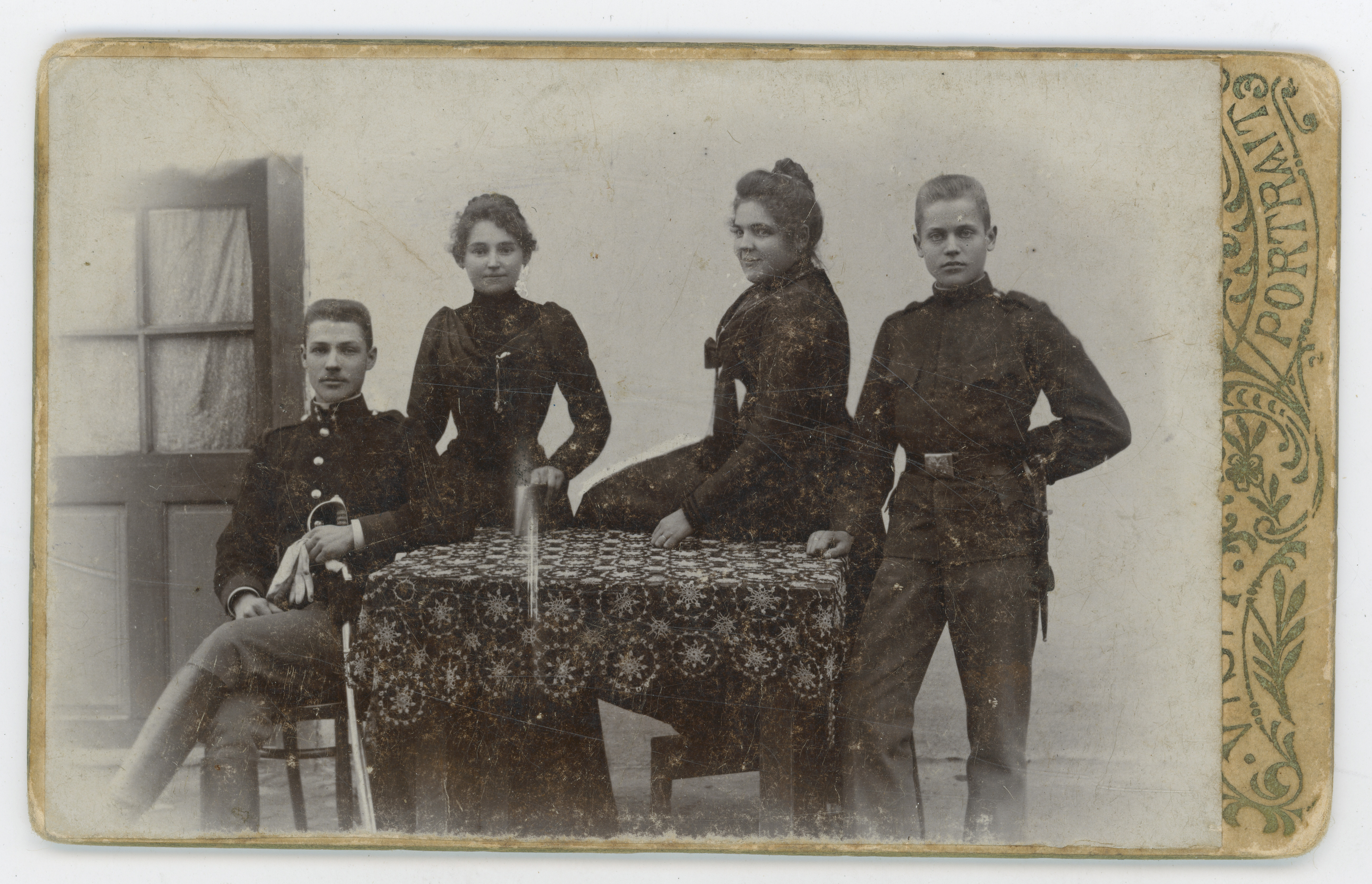 nepoznat, Obiteljski portret