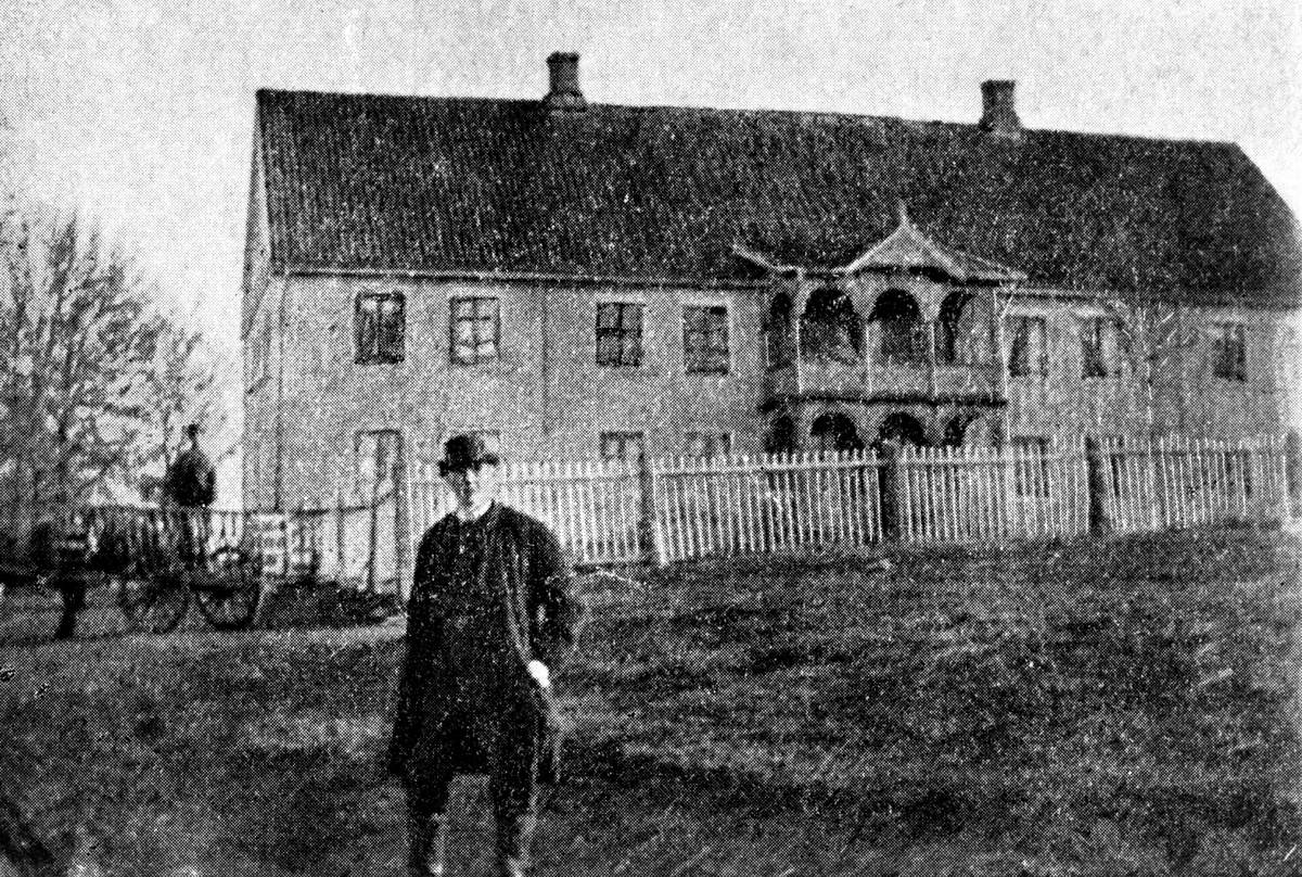 Anno Domkirkeodden, EKSTERIØR: GARDSBRUK, HOVEDBYGNINGEN GRIMERUD, SENERE GUTTEHJEM, OTTESTAD