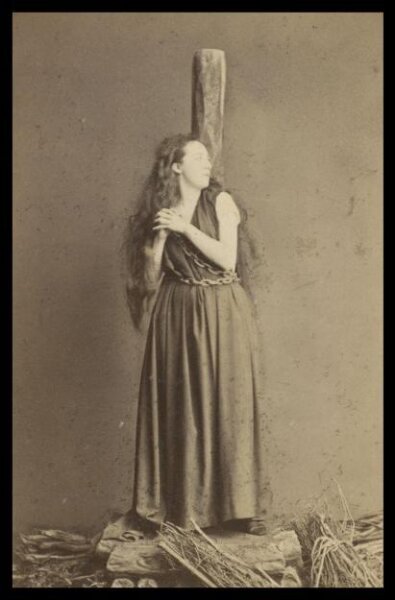 London Stereoscopic and Photographic Company, Guy Little Theatrical Photograph