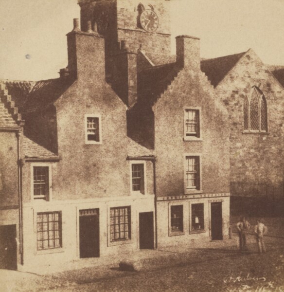 Hill & Adamson, [Old Houses and Town Church, St. Andrews.]