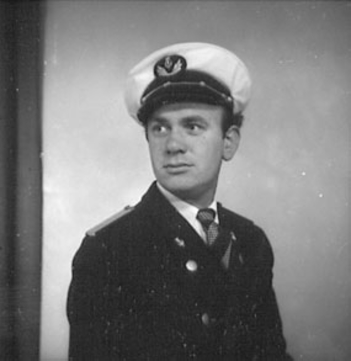 Anno Domkirkeodden, PORTRETT: SØRENSEN DIRIGENT I MUSIKKUNIFORM