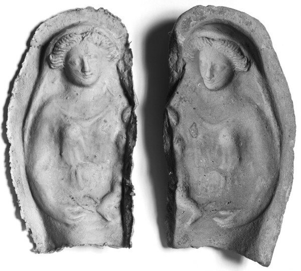 Unknown, Mold of a Woman Holding a Child