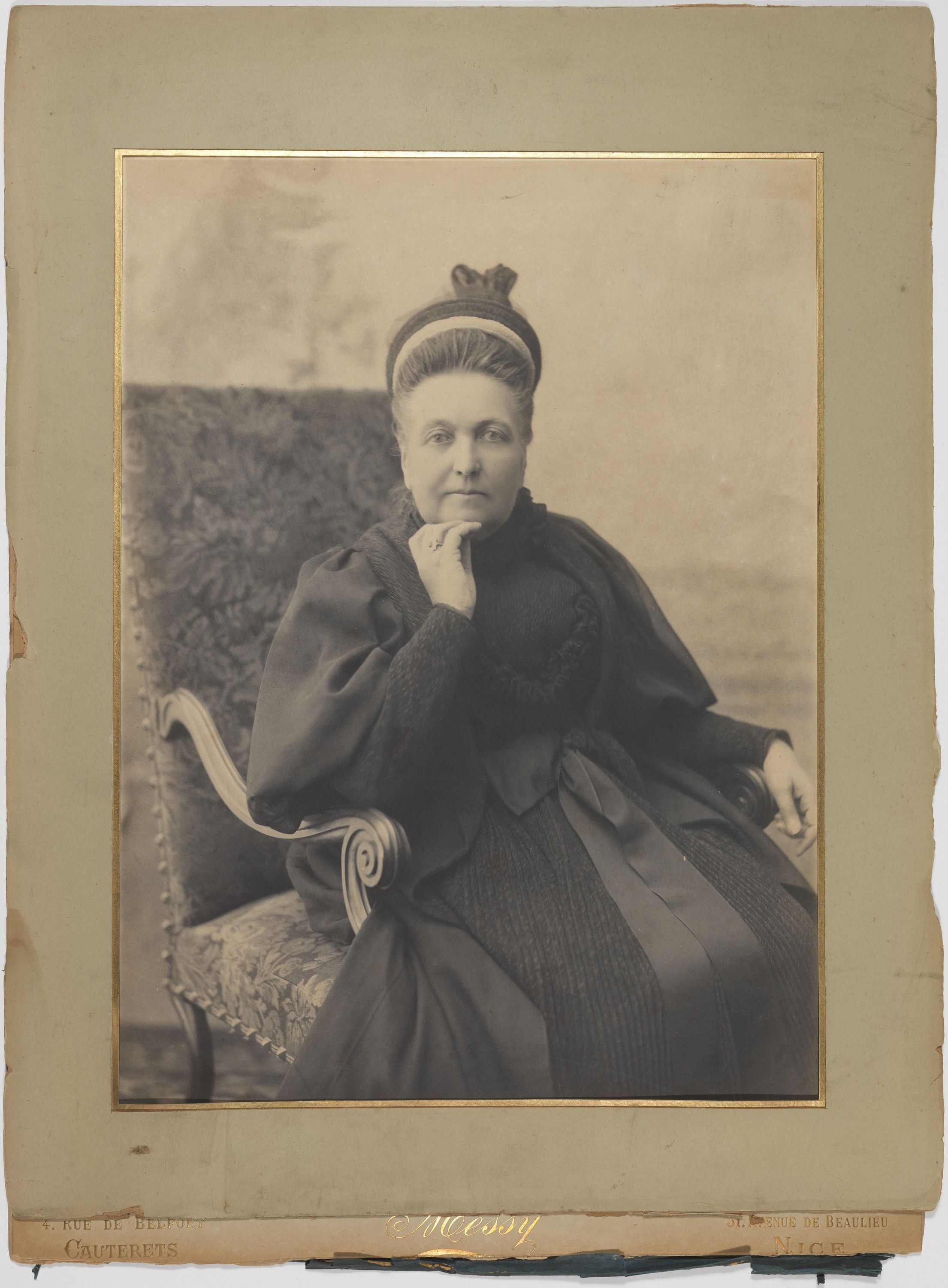 Emile Messy, Portrait de Marie Worth en grand deuil