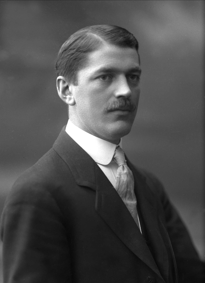 Gustav Borgen, NFB.35968