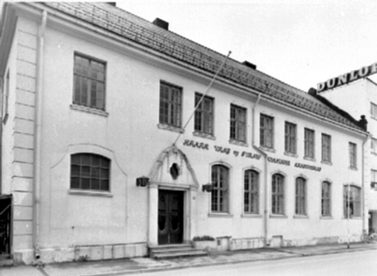 Anno Domkirkeodden, EKSTERIØR: HAMAR VANG OG FURNES KOMMUNALE KRAFTSELSKAP, VANGSVEGEN 43