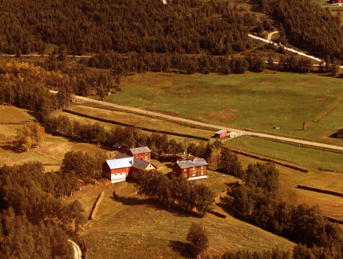 Widerøes Flyveselskap A/S, Gårdsbruk.