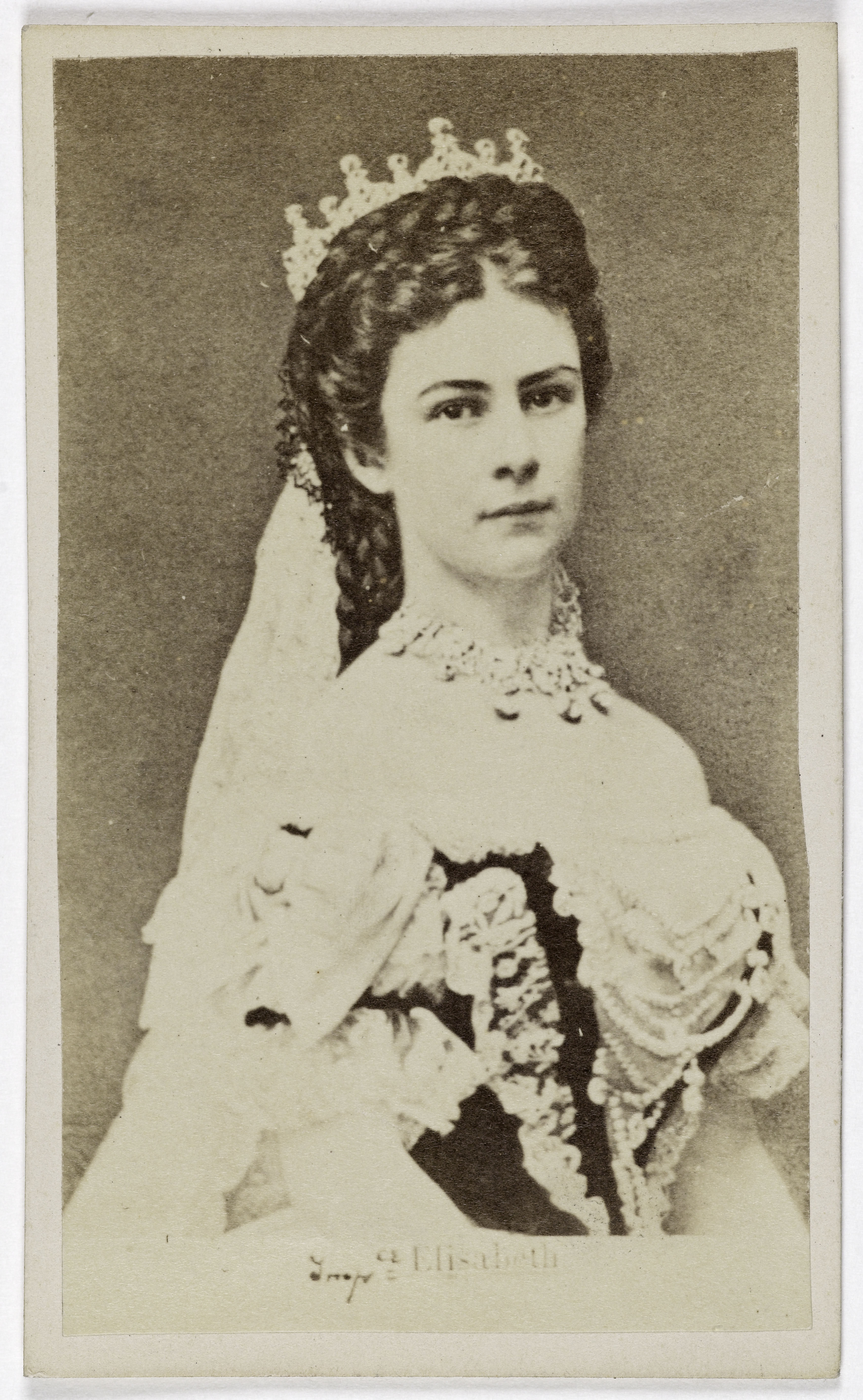 Anonyme, Portrait d'Elisabeth (née E. de Bavière, dite Sissi), (1837-1898), (impératrice d'Autriche)