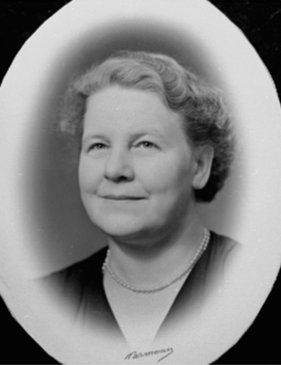 Anno Domkirkeodden, HAMAR SANITETSFORENING, LEDER 1947 - 1949, ANE MIDTHAUG