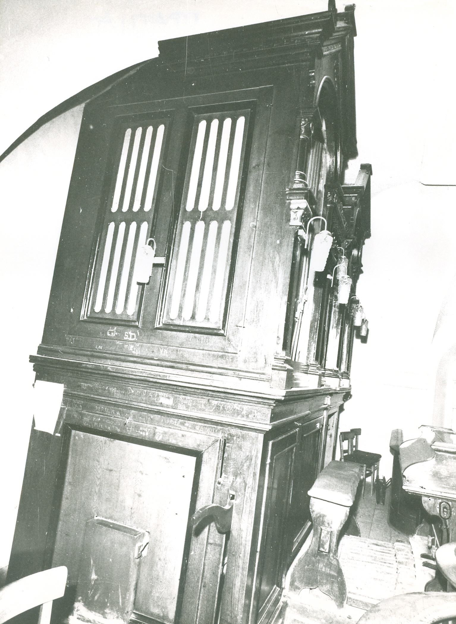 Nino Vranić, Opatija (Opatija) - Župna crkva Sv. Jakova Apostola - Pogled sa strane na orgulje