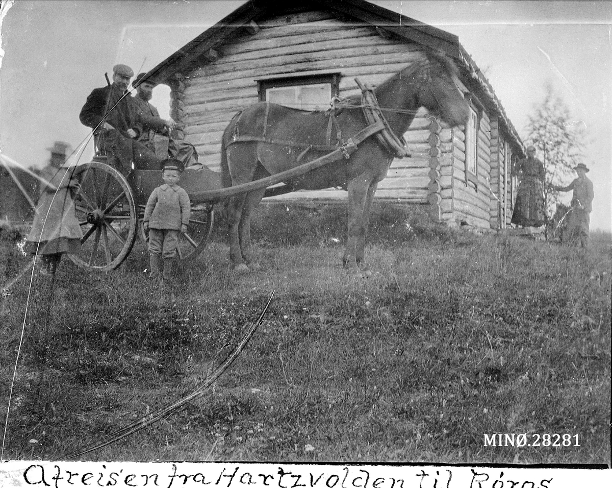 Rugsveen, Johan, Undseth, Setervoll. " Afreisen fra Hartzvolden til Røros"