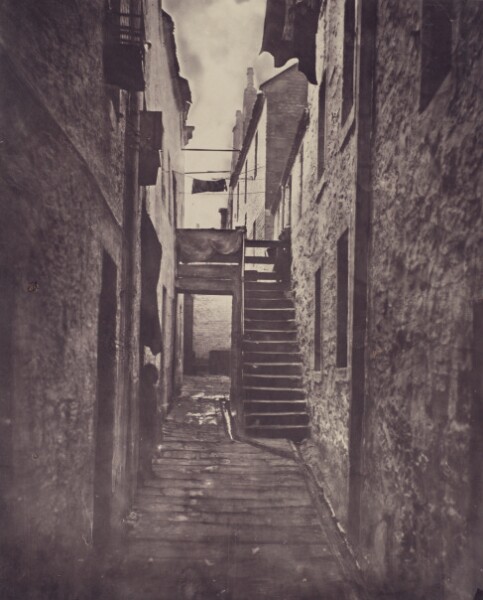 Thomas Annan, Close, No. 128 Saltmarket.